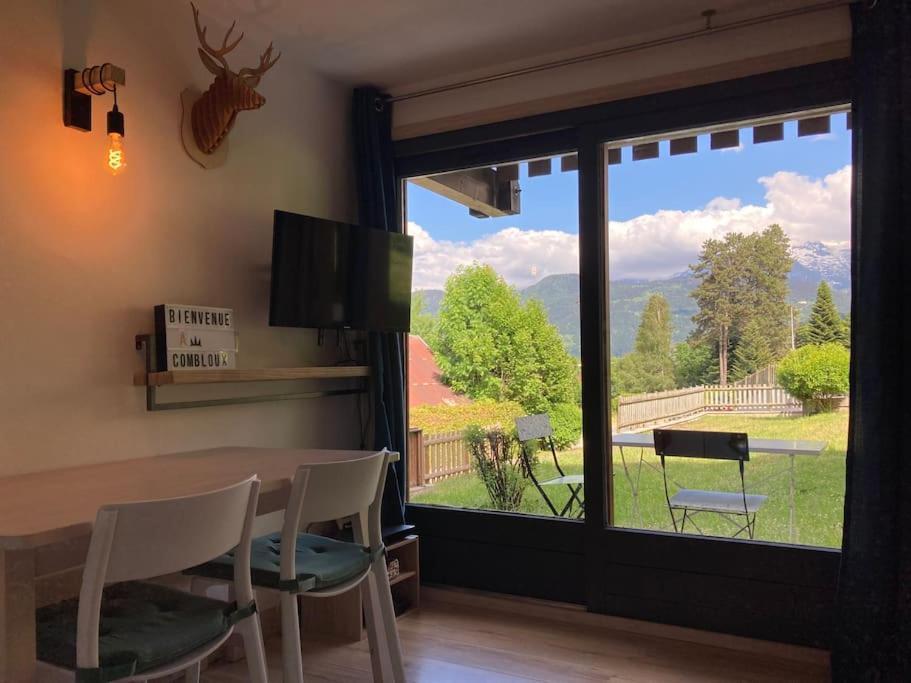 Апартаменты La Marmotte: Vue Mont Blanc, Terrasse, Parking Комблу Экстерьер фото